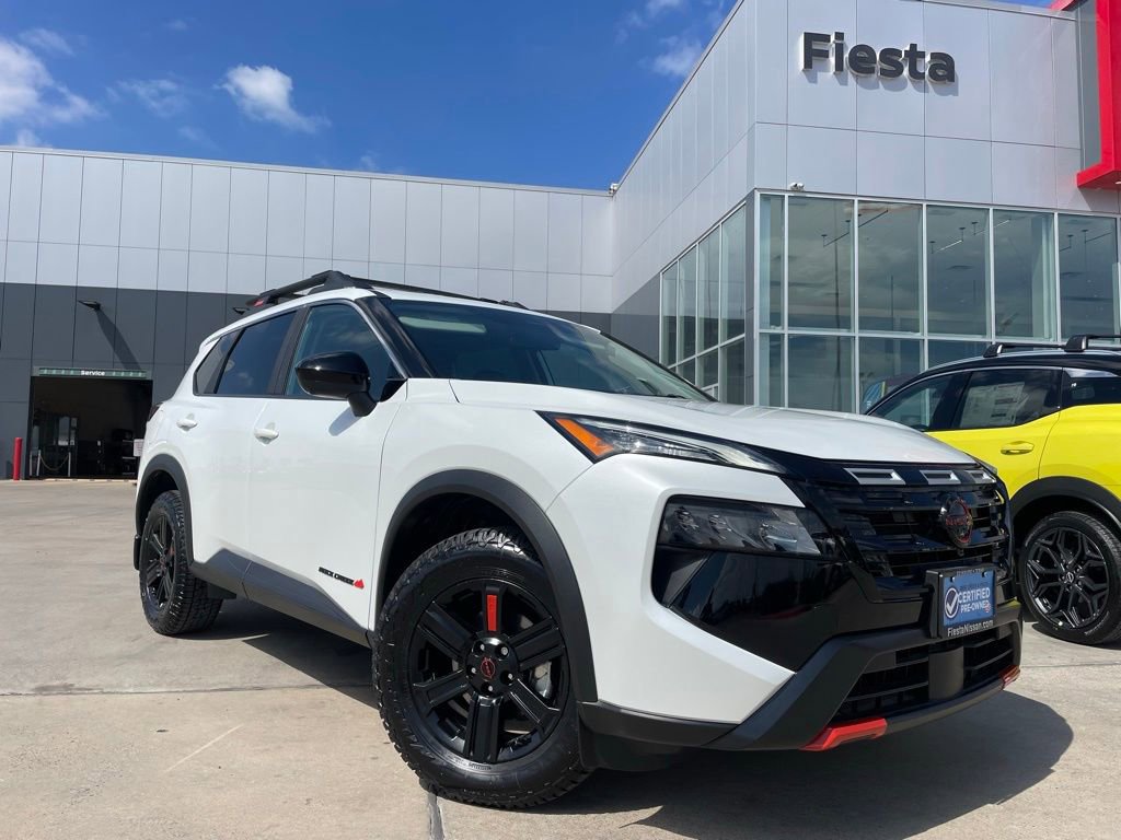 Certified 2025 Nissan Rogue SV