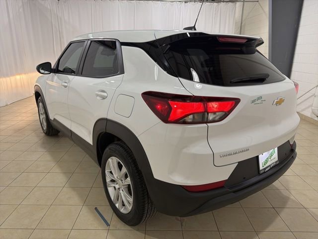 Used 2023 Chevrolet TrailBlazer LS image 3