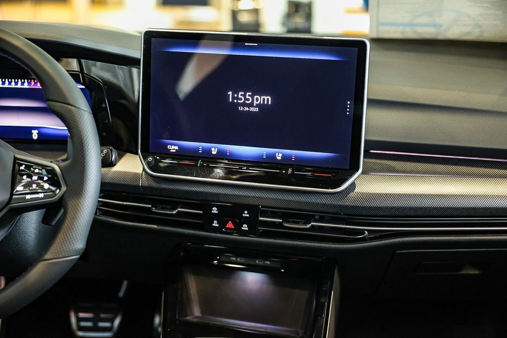 New 2026 Volkswagen Golf image 21