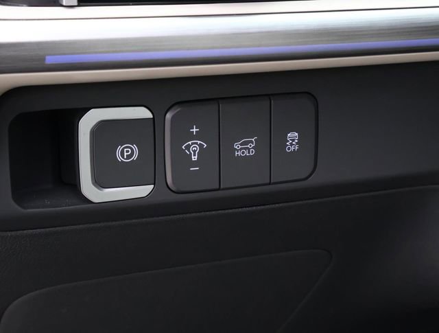 Used 2024 Hyundai Santa Fe Calligraphy image 23