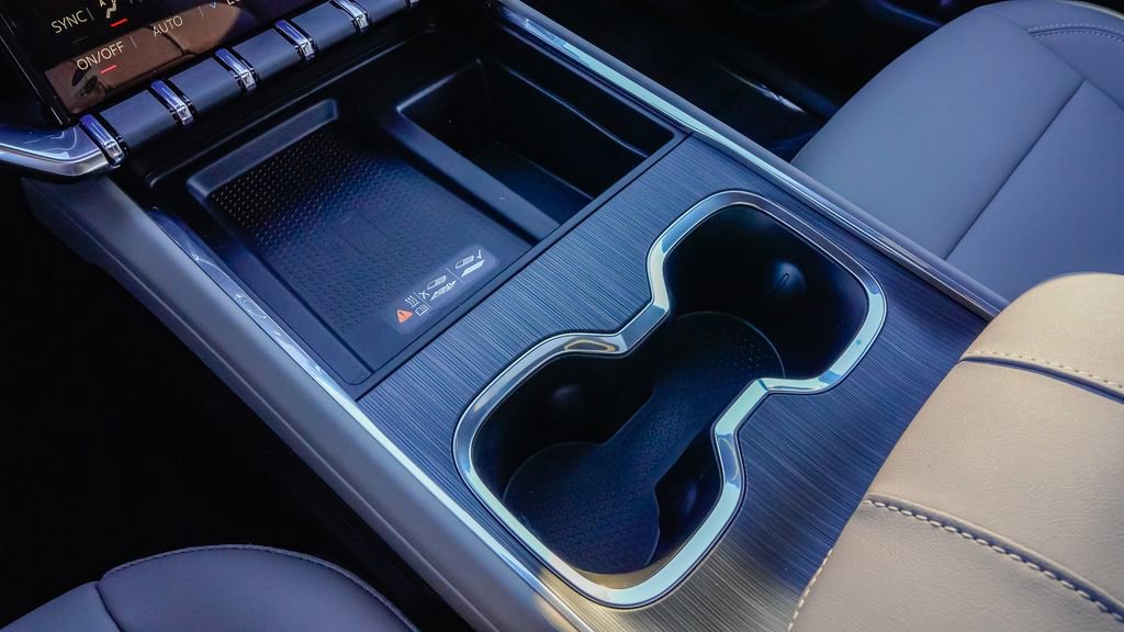 New 2026 GMC Acadia Elevation image 17