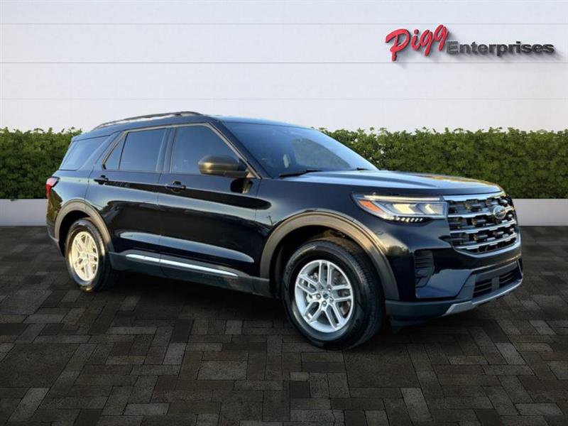 Used 2025 Ford Explorer Active image 9