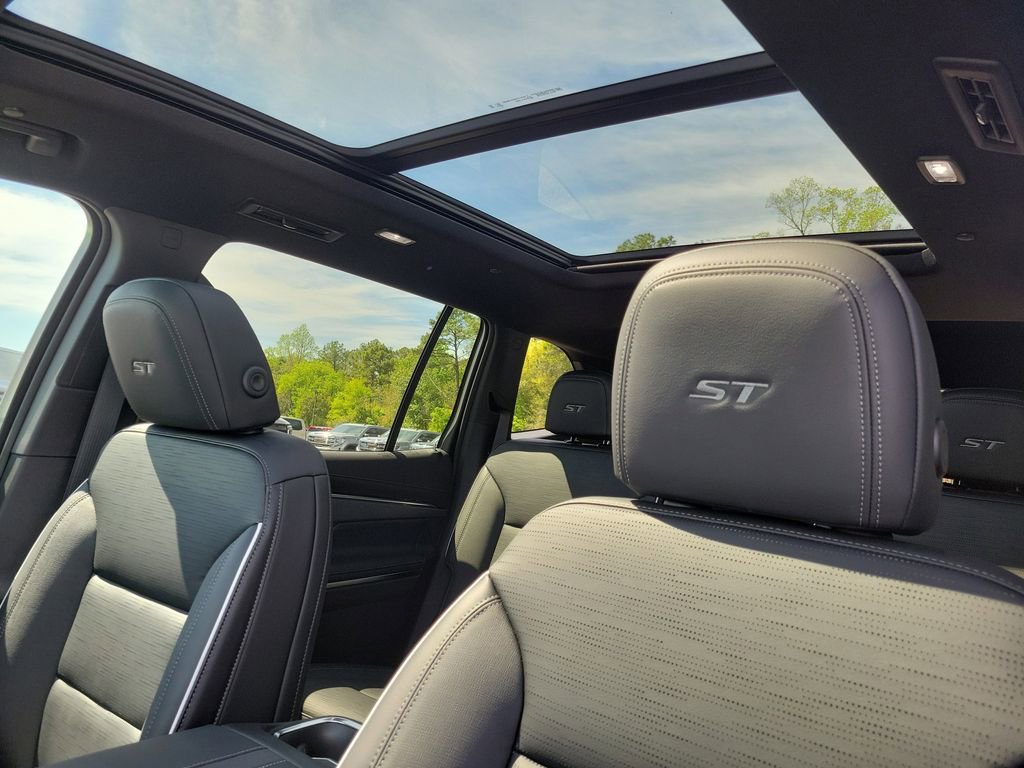 New 2026 Buick Enclave Sport Touring w/ Super Cruise Package image 23