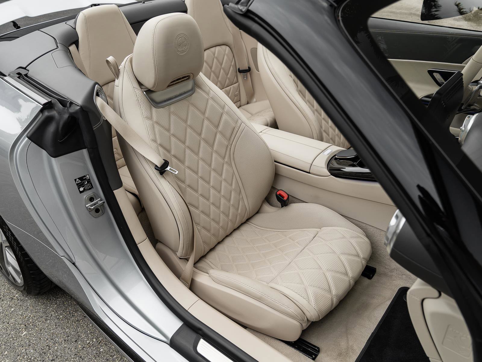 Used 2022 Mercedes-Benz SL 55 AMG 4MATIC image 4