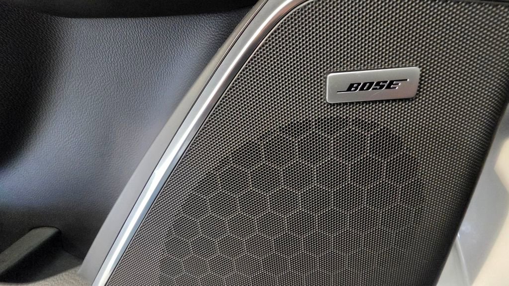 Used 2019 Cadillac Escalade Platinum AWD/4WD image 26