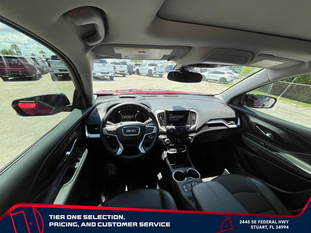 Used 2024 GMC Terrain SLT w/ Tech Package FWD image 29