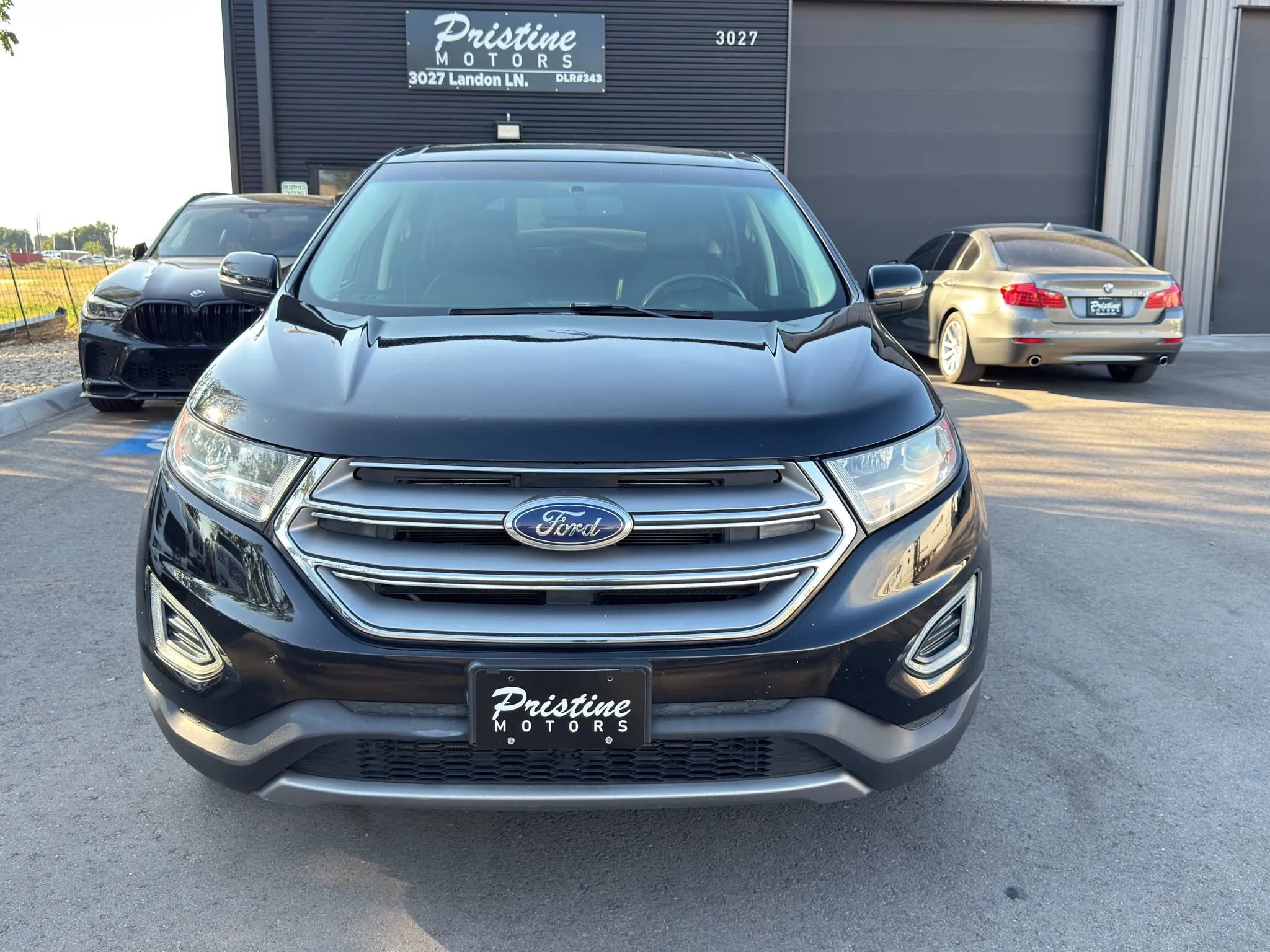Used 2016 Ford Edge Titanium image 3