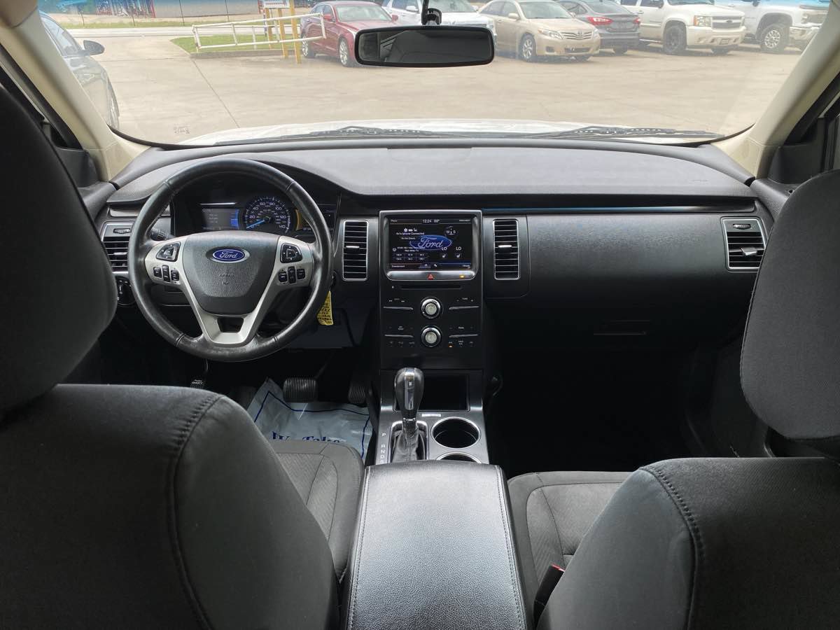Used 2014 Ford Flex SEL FWD image 16