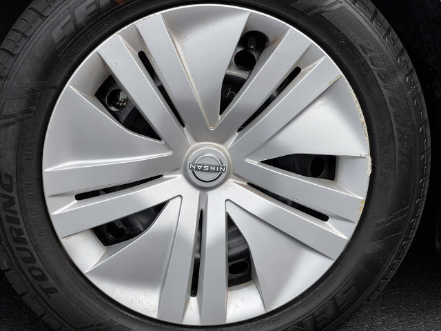 Used 2025 Nissan Leaf S FWD image 6