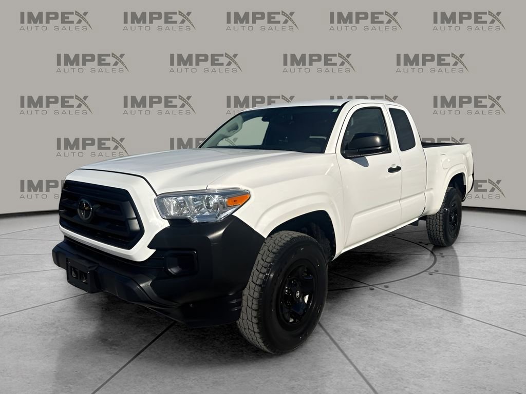 Used 2023 Toyota Tacoma SR image 1