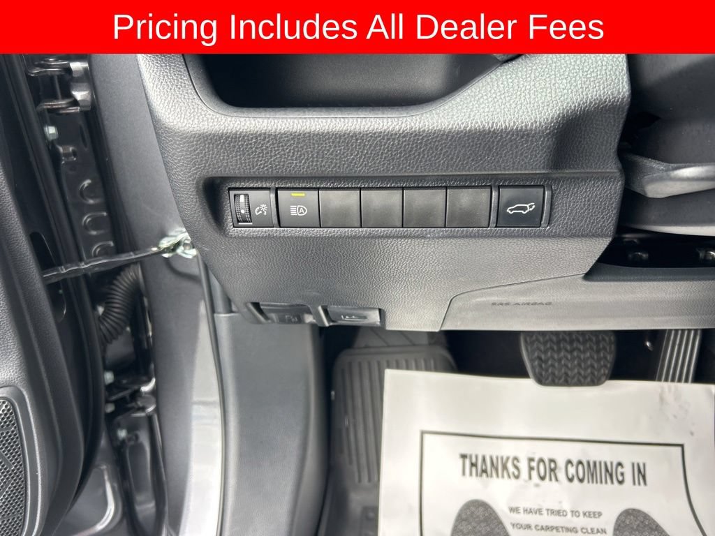Used 2025 Toyota RAV4 XLE w/ Convenience Package FWD image 7