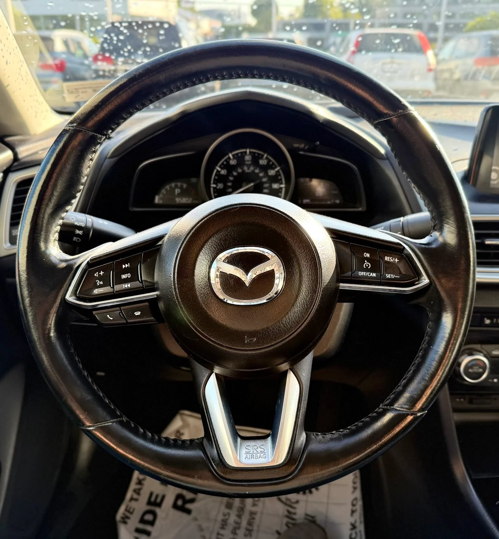 Used 2017 MAZDA MAZDA3 Touring FWD image 12