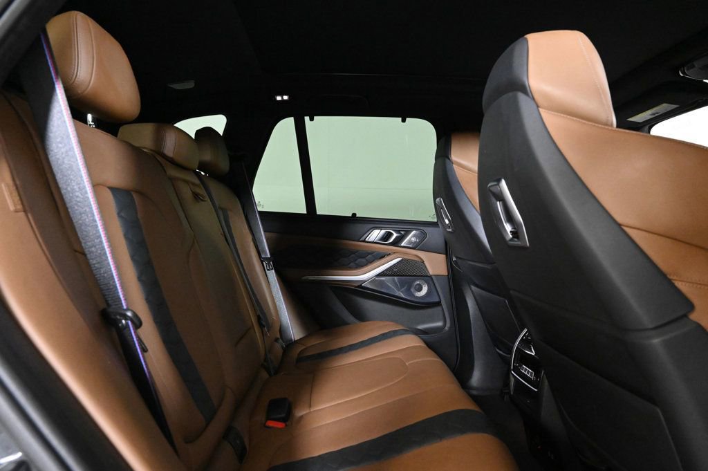 Used 2024 BMW X5 M Competition w/ Executive Package image 17