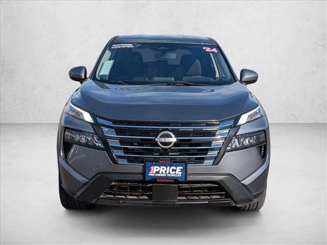 Used 2024 Nissan Rogue SV FWD video 2