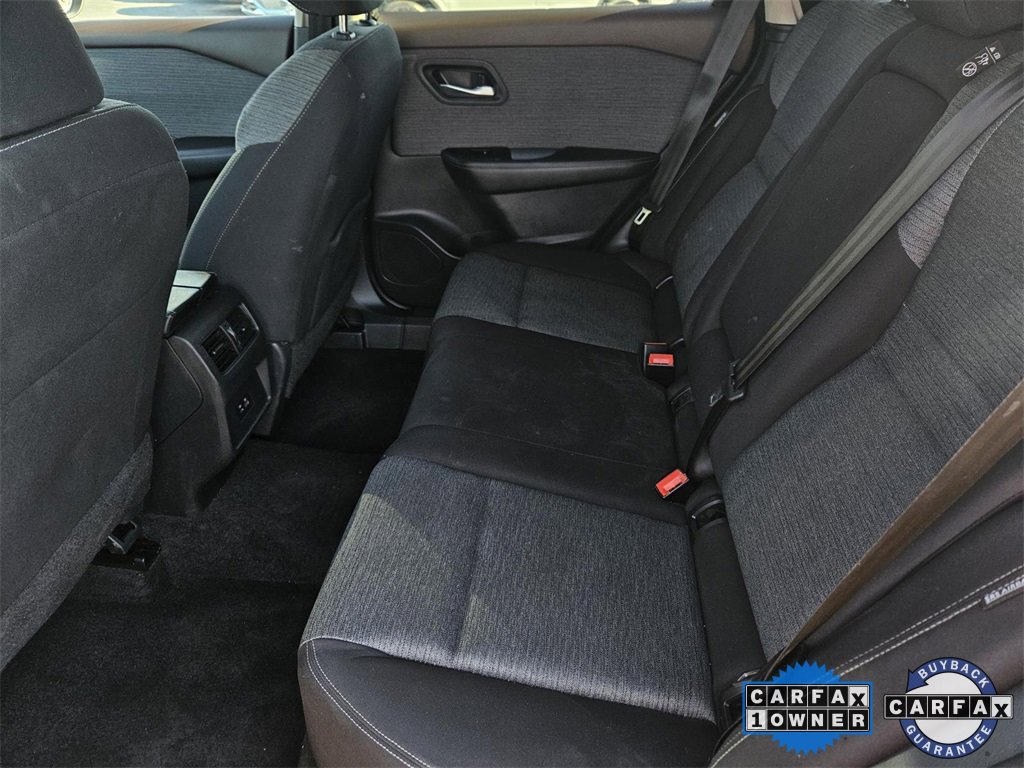 Used 2023 Nissan Rogue SV image 30