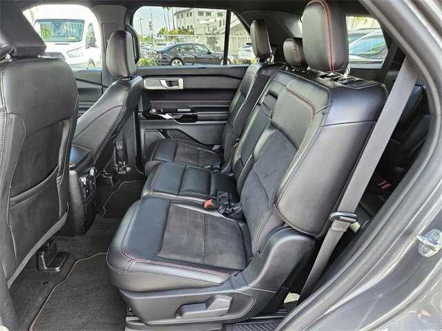 Used 2022 Ford Explorer ST-Line image 5
