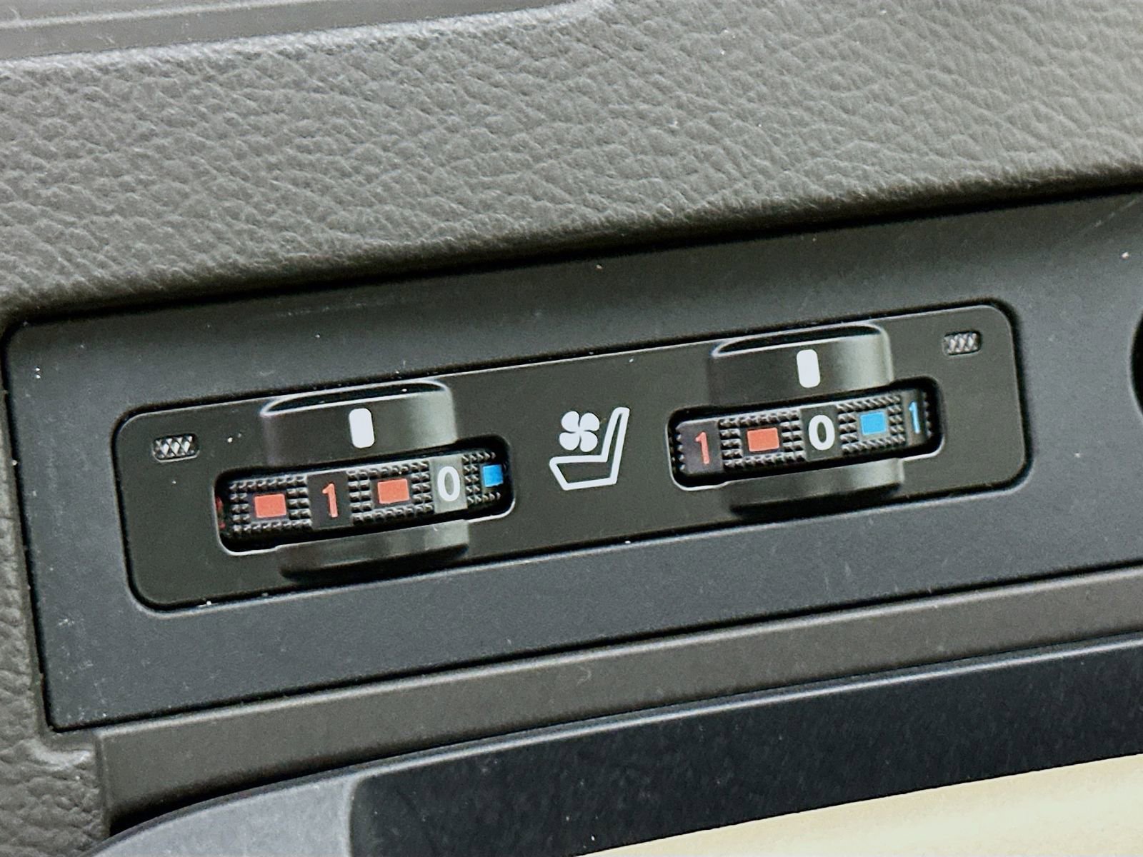 Used 2015 Lexus RX 350 FWD image 20