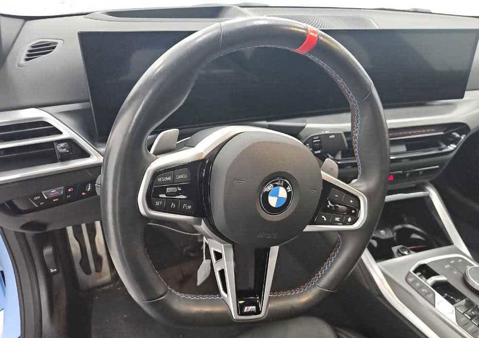 Used 2025 BMW M240i Coupe RWD image 9