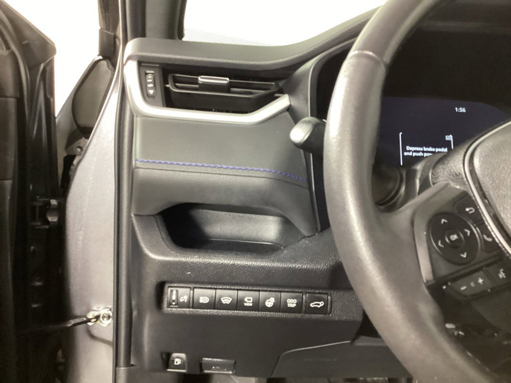 Used 2023 Toyota RAV4 XSE AWD/4WD image 12