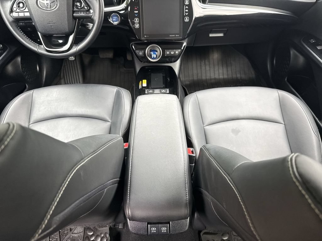 Used 2020 Toyota Prius Prime XLE FWD image 21