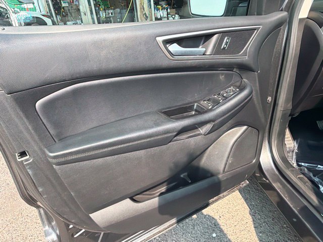 Used 2016 Ford Edge SEL w/ Equipment Group 201A AWD/4WD image 15