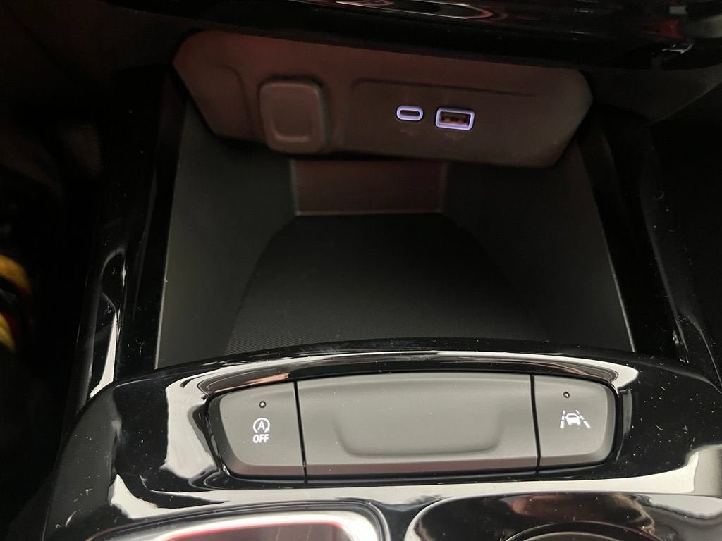 New 2026 Chevrolet Trax LT w/ Driver Confidence Package FWD image 32