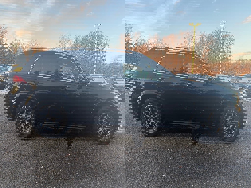 Certified 2020 Mercedes-Benz GLE 350 4MATIC image 8