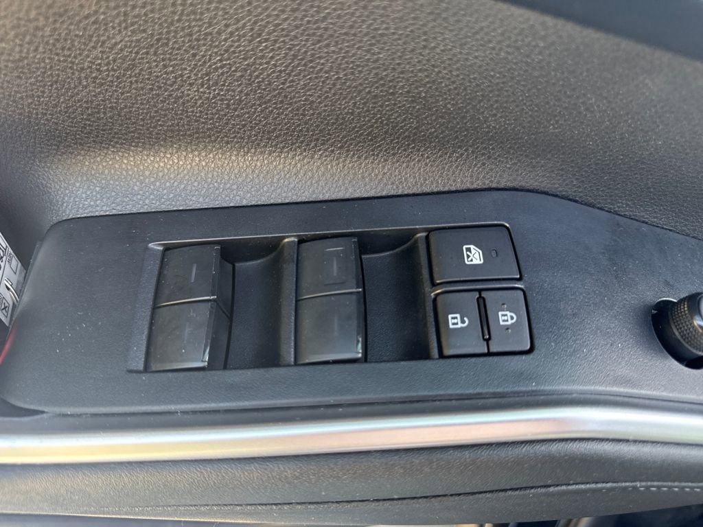 Used 2023 Toyota Highlander XSE image 15