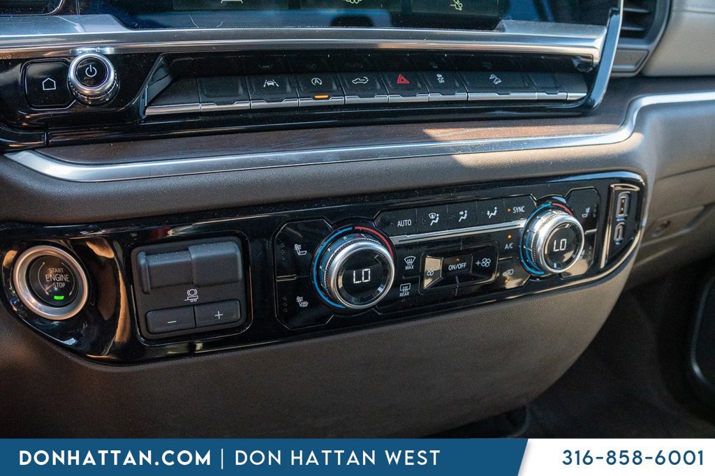 Used 2022 GMC Sierra 1500 SLT AWD/4WD image 9