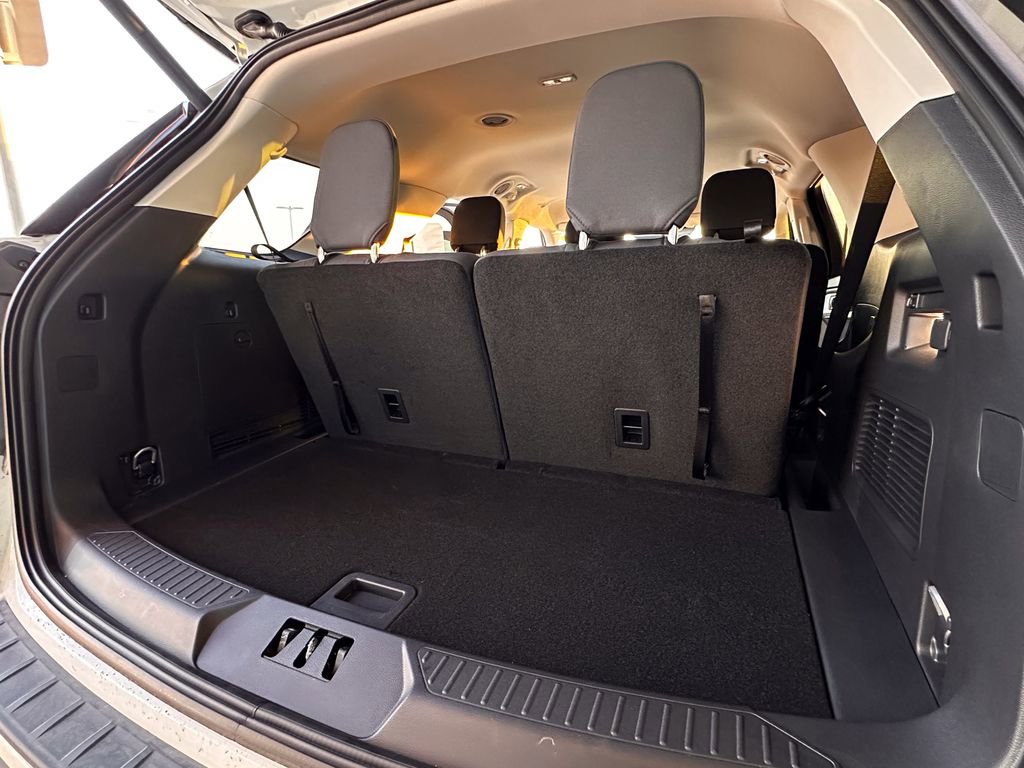 New 2026 Ford Explorer Active image 72