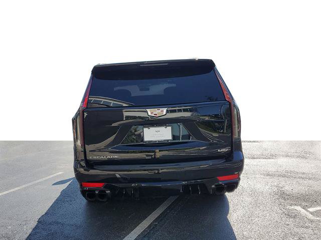 Certified 2023 Cadillac Escalade V AWD/4WD image 4