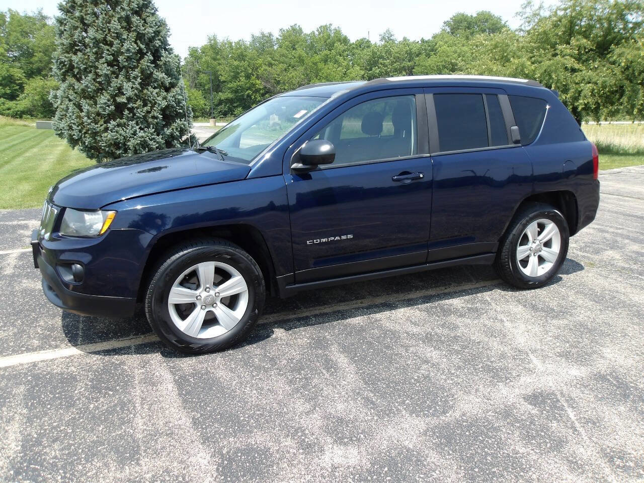 Used 2016 Jeep Compass Sport w/ Power Value Group image 8