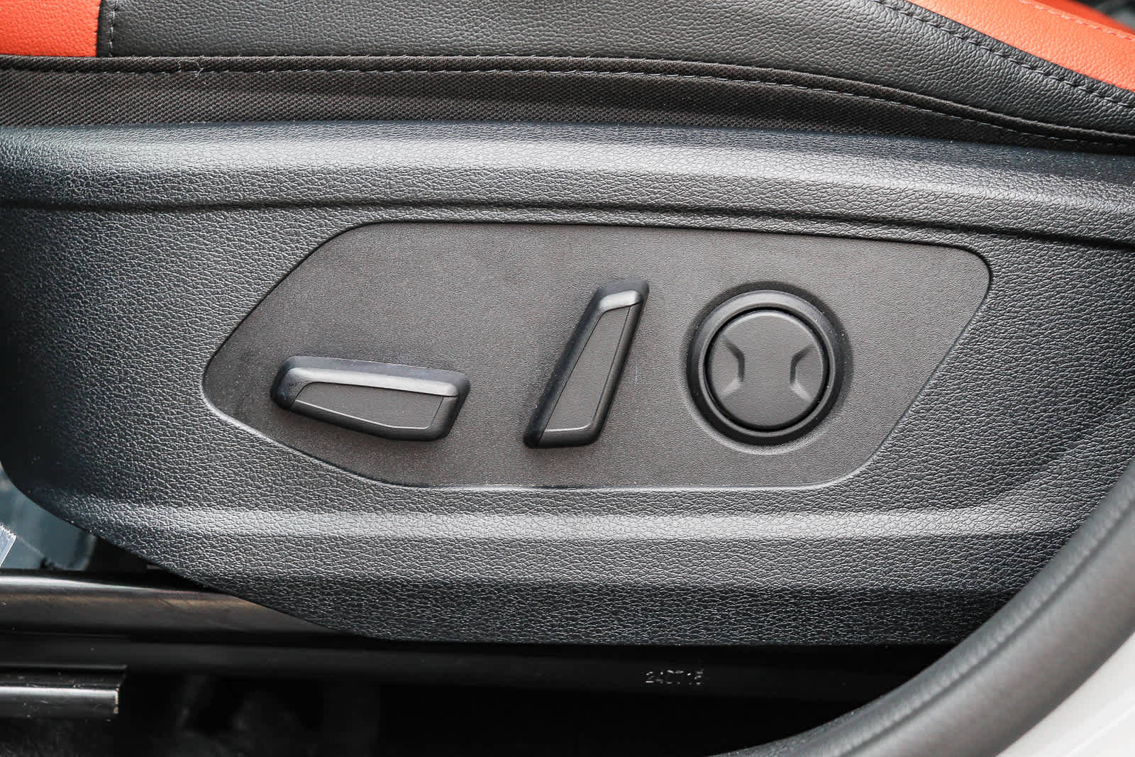 Used 2025 Kia Sportage SX FWD image 21