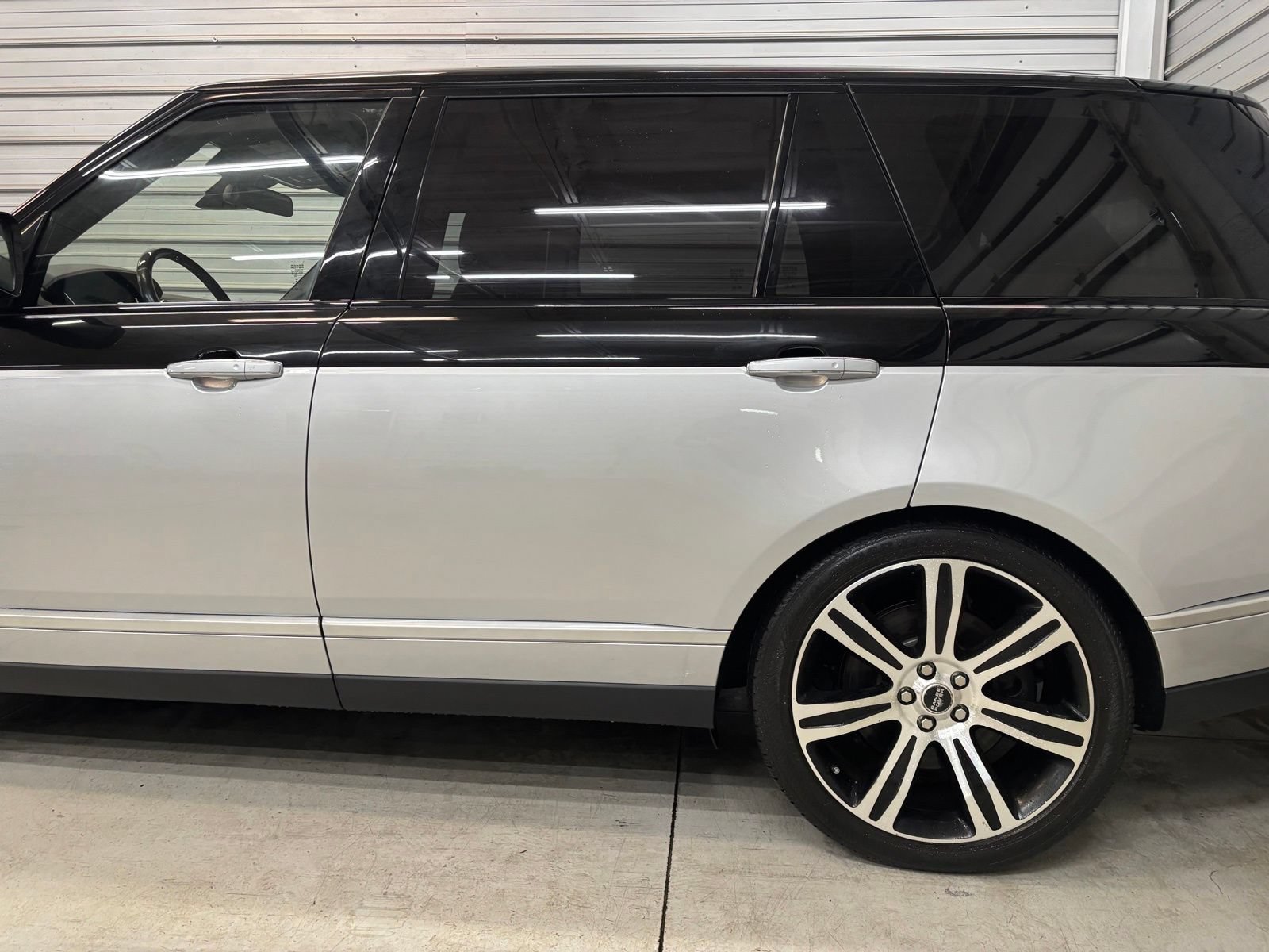 Used 2016 Land Rover Range Rover LWB SV Autobiography AWD/4WD image 6
