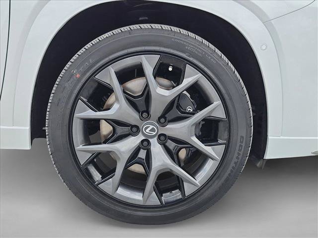 New 2026 Lexus TX 500h AWD w/ Technology Package image 9