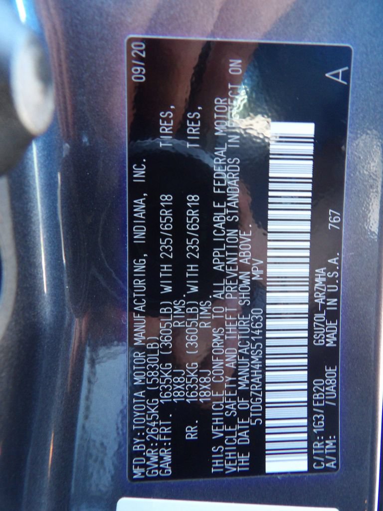 Used 2021 Toyota Highlander XLE FWD image 31