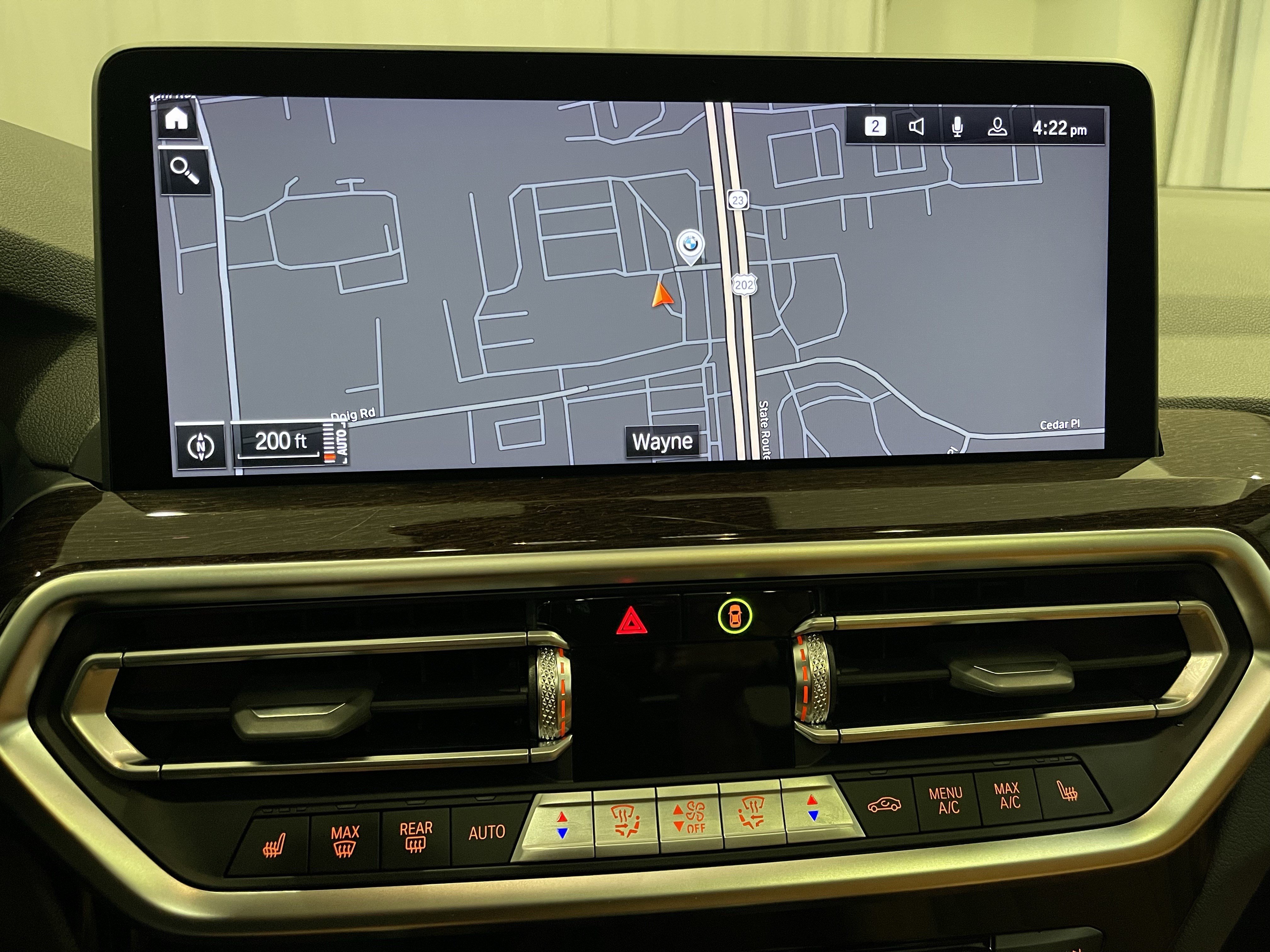 Used 2025 BMW X4 xDrive30i AWD/4WD image 22
