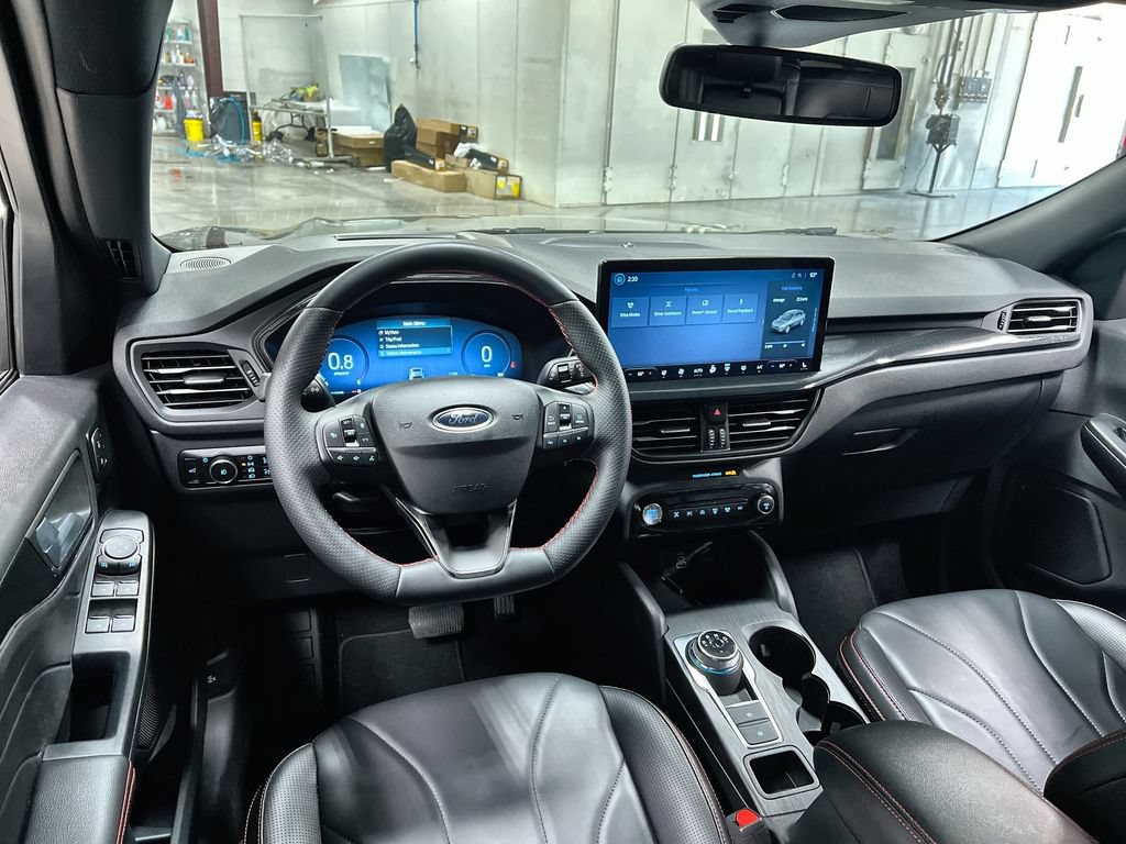 Used 2025 Ford Escape ST-Line Elite w/ Premium Technology Package AWD/4WD image 20