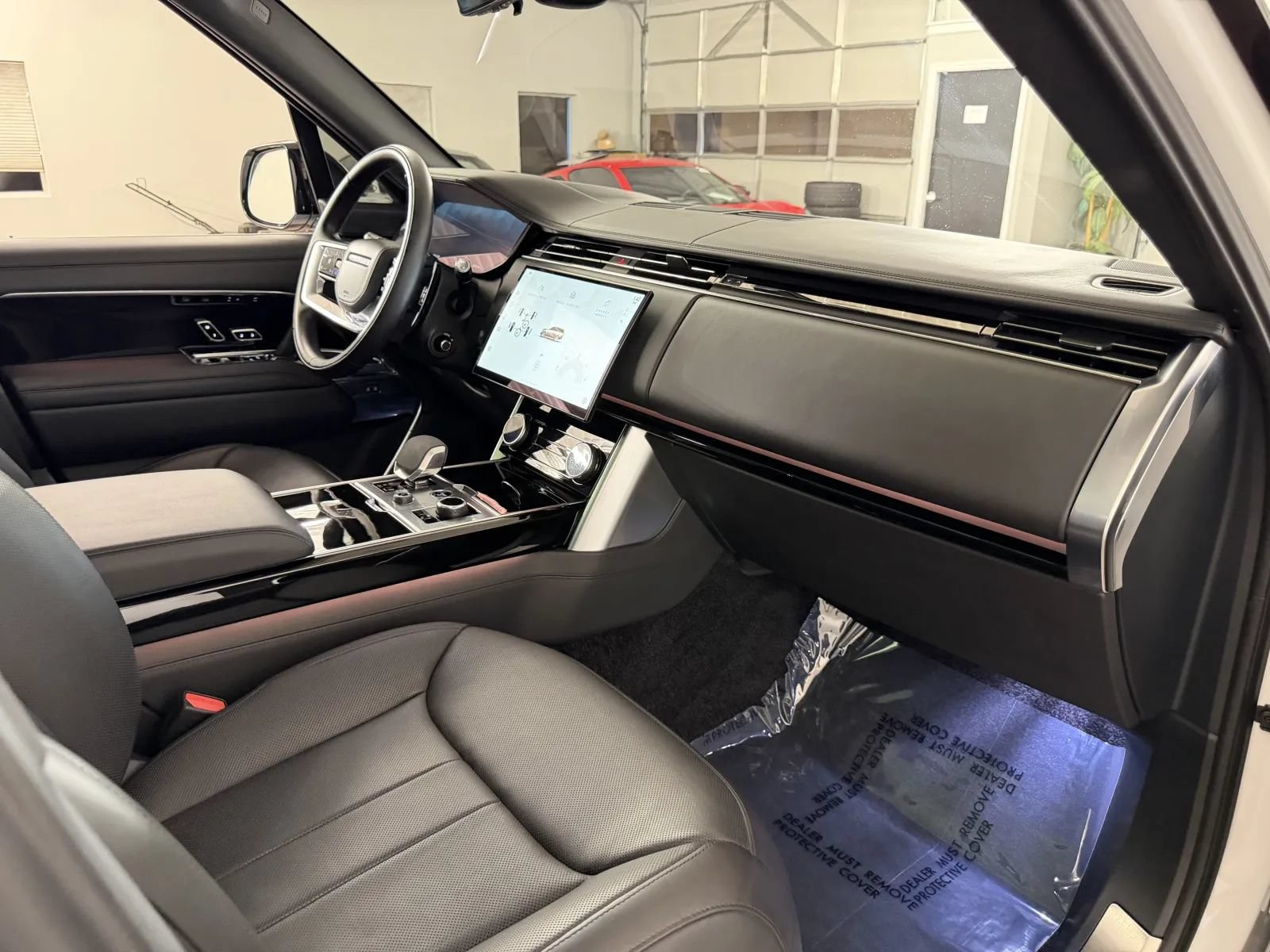 Used 2022 Land Rover Range Rover SE AWD/4WD image 47