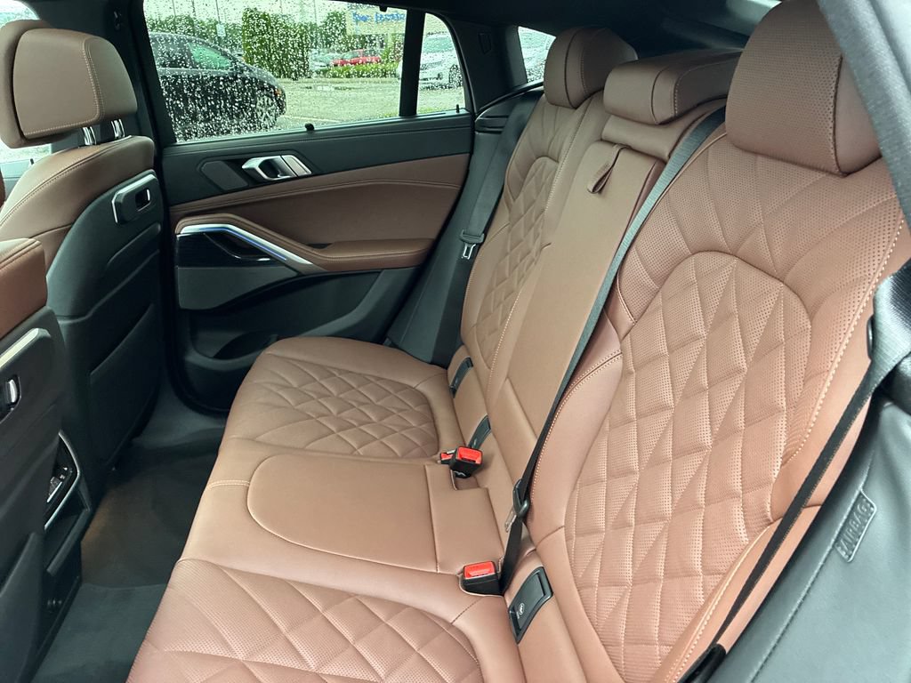 New 2027 BMW X6 M60i AWD/4WD image 19
