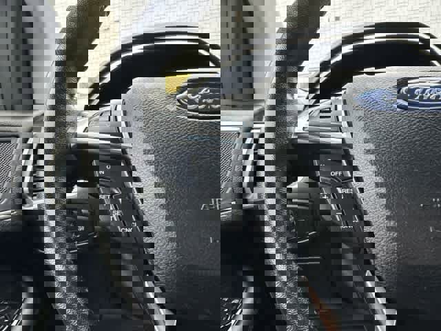 Used 2019 Ford Edge SEL w/ Equipment Group 201A image 22