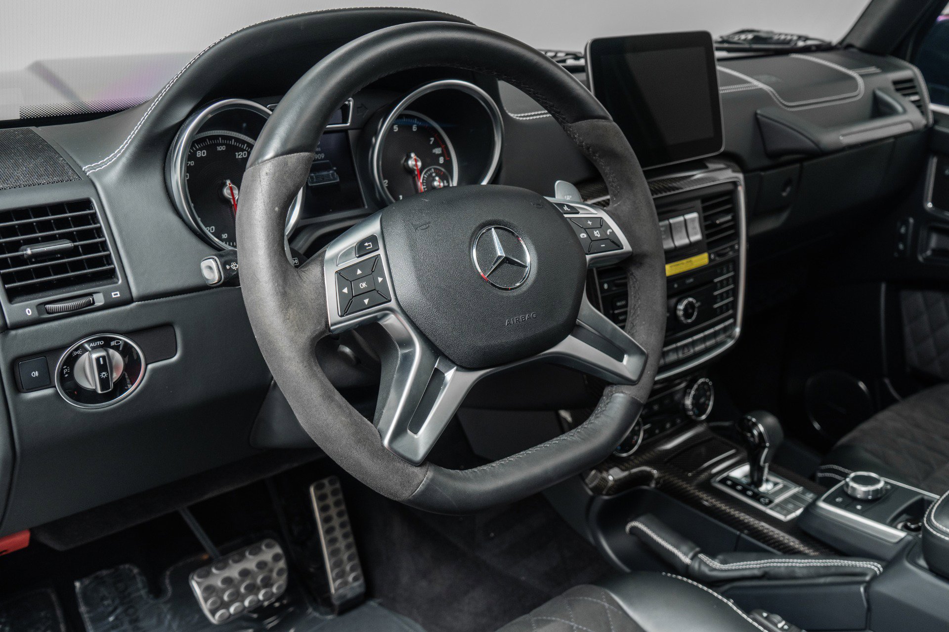 Used 2018 Mercedes-Benz G 550 Squared image 13