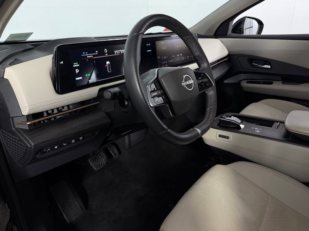 Used 2023 Nissan Ariya AWD image 21
