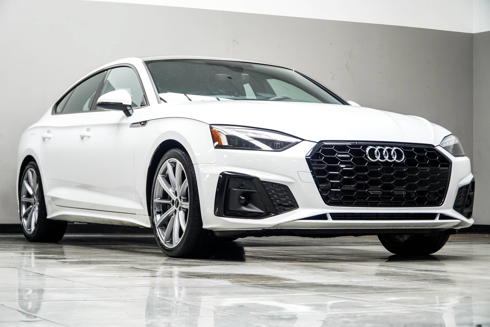 Used 2025 Audi A5 2.0T Premium Plus AWD/4WD image 5