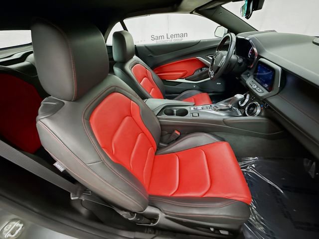 Used 2023 Chevrolet Camaro LT w/ RS Package image 29