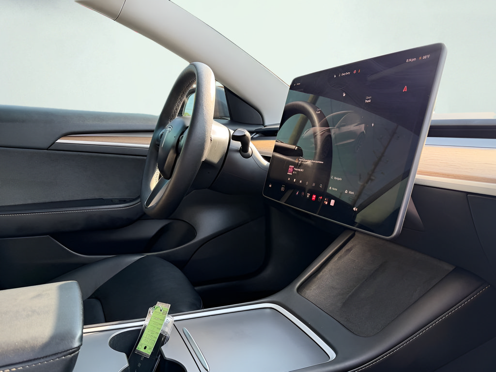 Used 2023 Tesla Model 3 Performance AWD/4WD image 31