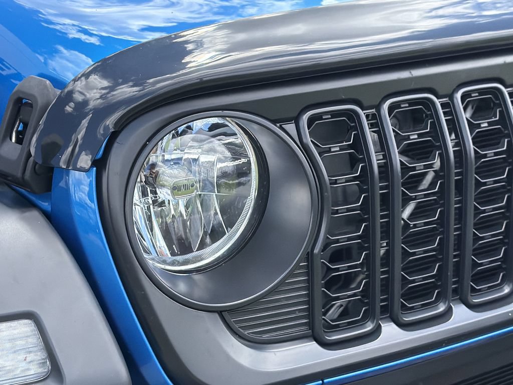 Used 2024 Jeep Wrangler Unlimited Sport AWD/4WD image 10