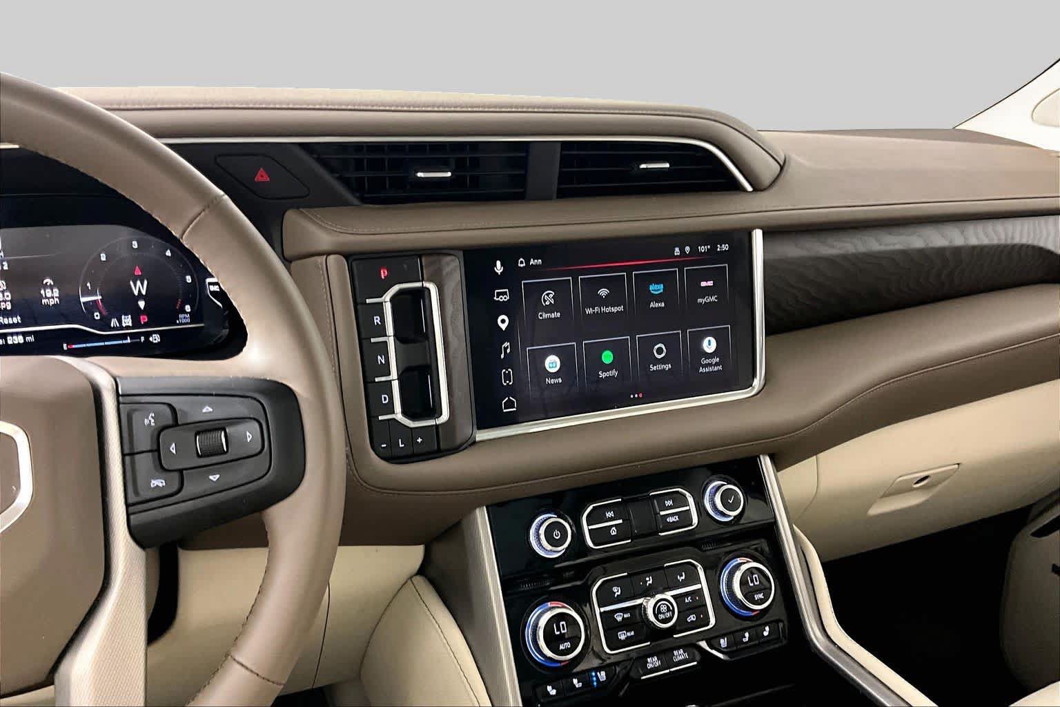 Used 2023 GMC Yukon Denali w/ Max Trailering Package AWD/4WD image 7