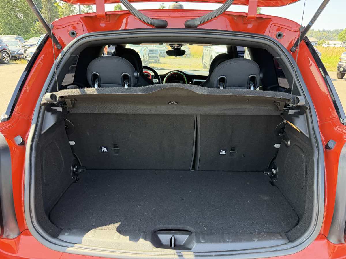 Used 2019 MINI Cooper John Cooper Works w/ Storage Package FWD image 19
