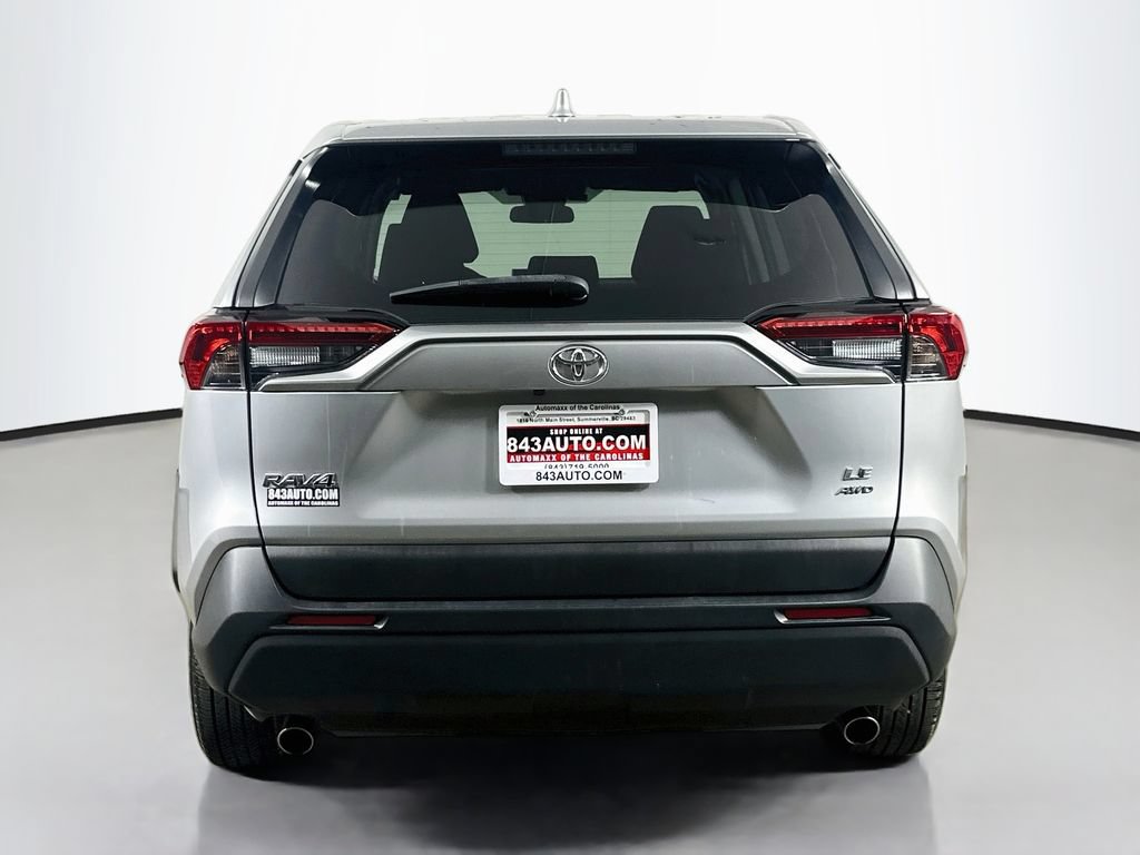 Used 2023 Toyota RAV4 LE AWD/4WD image 6